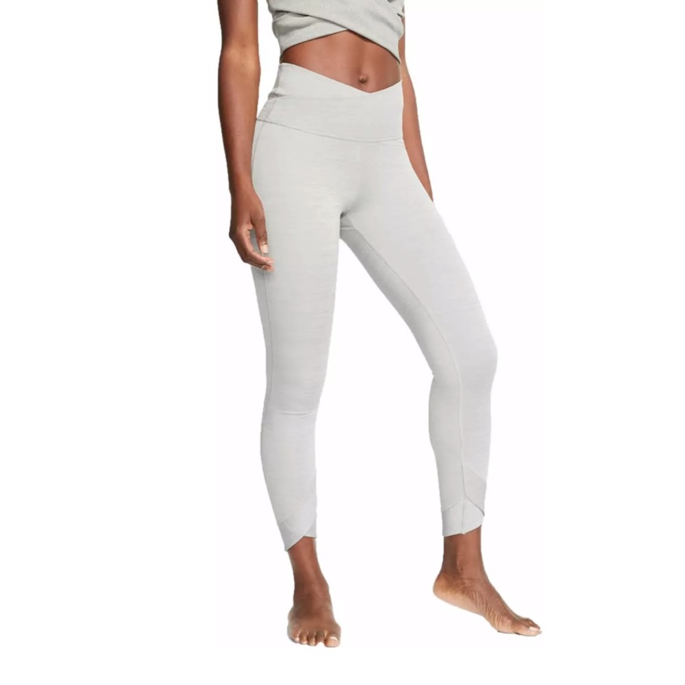 NWOT Nike Women's Yoga Wrap 7/8 Tights